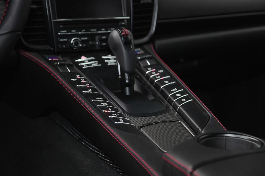 Porsche Panamera Black Edition by TechART 2010 года  (фото 2 из 13)